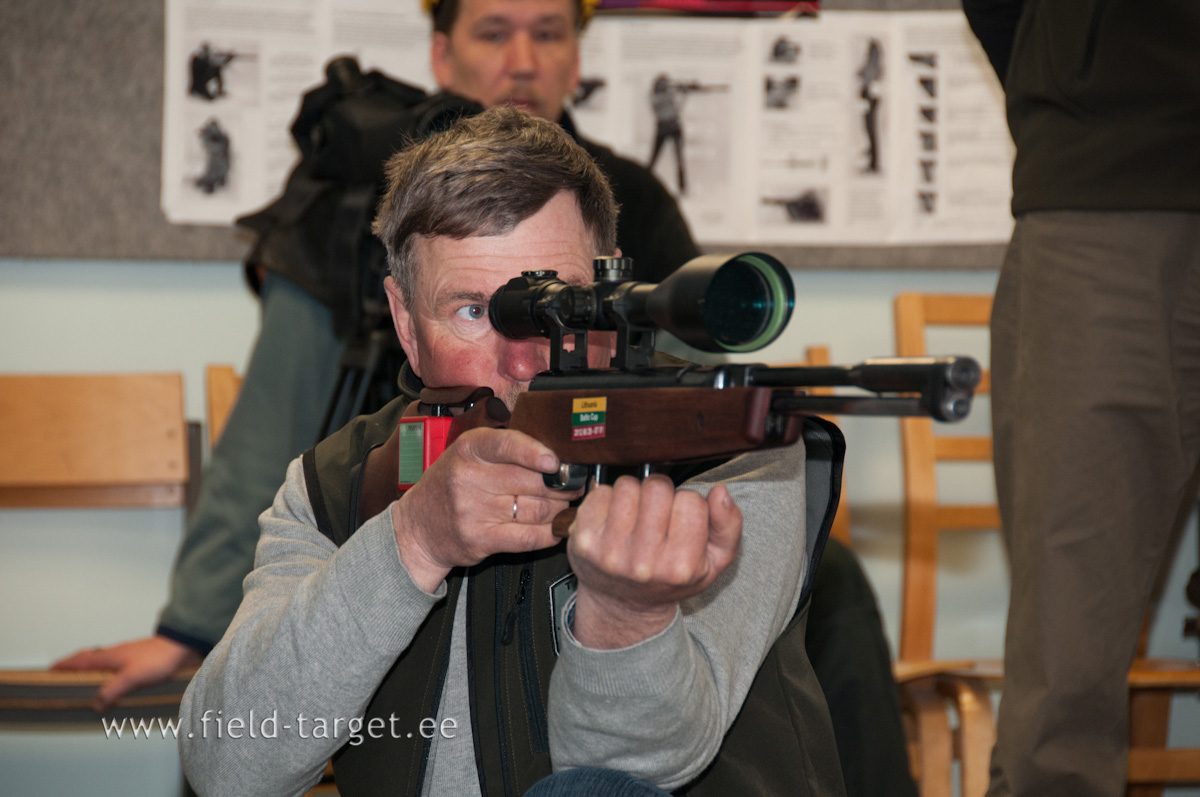 Ülo Lesta, Weihrauch HW 97 K, Nikko Stirling Nighteater 8-32x60